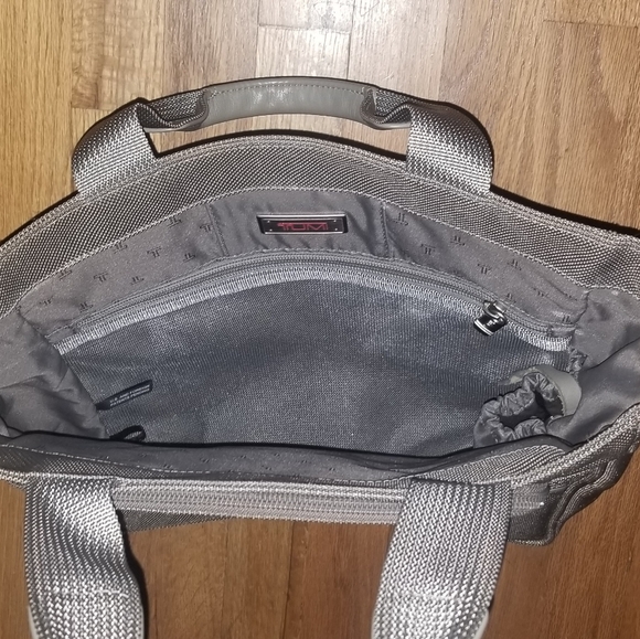 Tumi Alpha Casual Day Tote - Picture 2 of 7